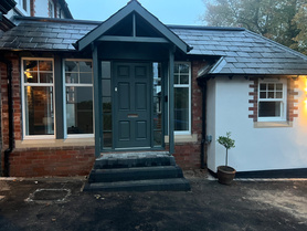 Created a link halway a cosy cinema room Project image