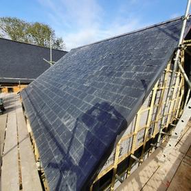 Double garage with office and bathroom above  Project image