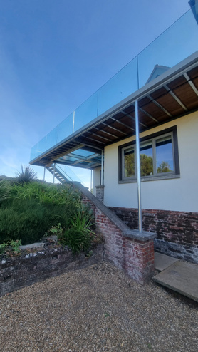 Replacement of a dilapidated rear balcony Project image