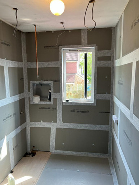 BATHROOM REFURBISHMENT Project image