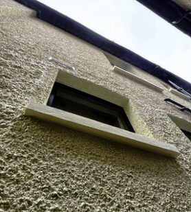 Kitchen before renovation Project image
