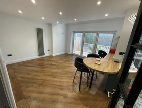 Extension with Vaulted Ceiling Project image