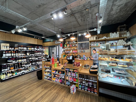 Organic Shop – Full Design & Build Project Project image
