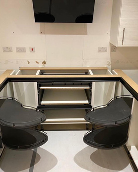 White glossy kitchen, custom made, in our warehouse. Project image