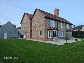 new build 5 bedroom house  Project image