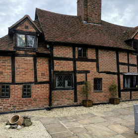 lime pointing  on grade 2 list building  Project image