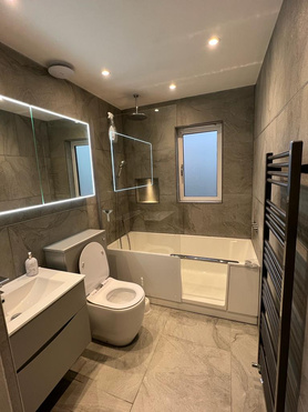 BATHROOM REFURBISHMENT Project image