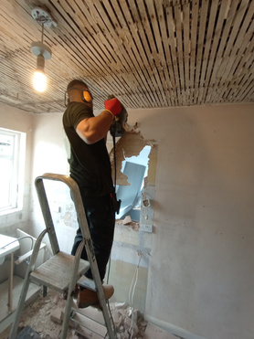 KITCHEN AND WC INSTALLATION Project image