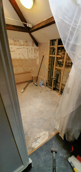 Luxury Bathroom with Jacuzzi Installation Project image