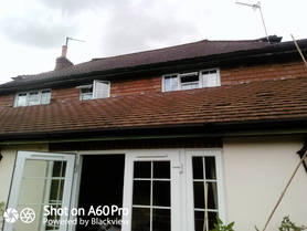 Complete replacement of all soffit, fascia + guttering.  Project image