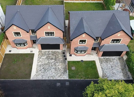 Two 5 bedroom, 3 bathroom new build detached. Project image