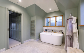 Sympathetic extension and remodelling to a beautiful mid-century property in the Dorking Hills Project image