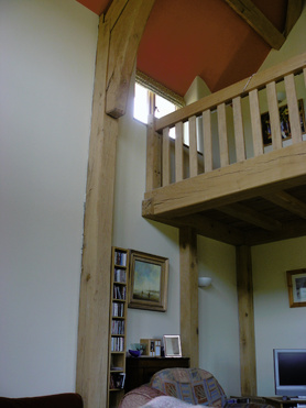 Oak gallery/ balcony Project image