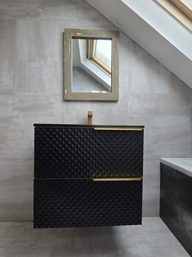 Loft En Suite Bathroom Project image