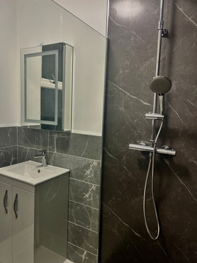 new shower room Project image