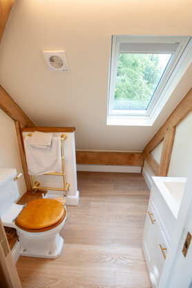 Triple Oak frame garage. Project image