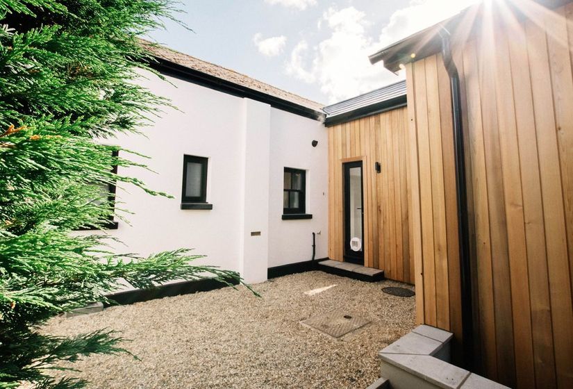 D&P Construction (South East) Schoolhouse Home Conversion