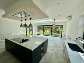 Complete bungalow renovation with large extension Project image