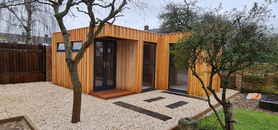 L-shaped garden office and gym Project image