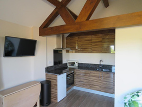 new build lodge for air bnb in arundel Project image