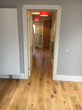 Oak veneered flooring Project image