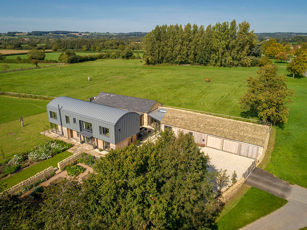 2021 MBAs - Midlands - N J Smith Builders & Joiners - barn conversion self build.jpg