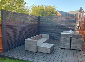Decking with timer Slatter Screen  Project image