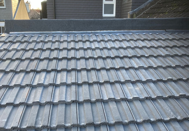 Arrow Roofing's featured image