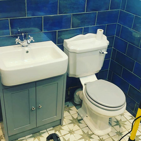 Full bathroom refurb Project image