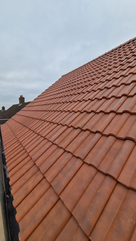 Clay pan tiles in Bournville  Project image