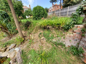 Building a Retaining Wall  Project image