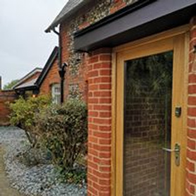 Extension to Grade 2 listed cottage Project image