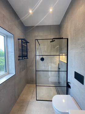 Renovation of En Suite Bathrooms Project image