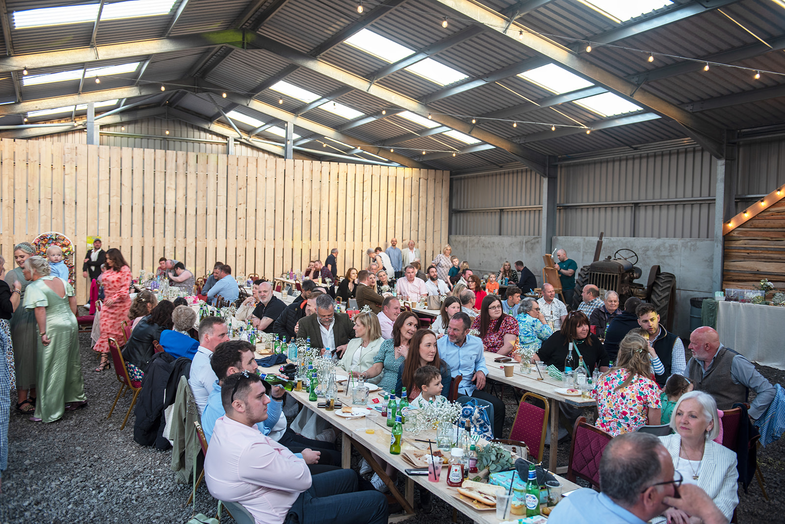 M Y Scaffolding Services, Cymru, 2023 scaffolding wedding feature, Boarding