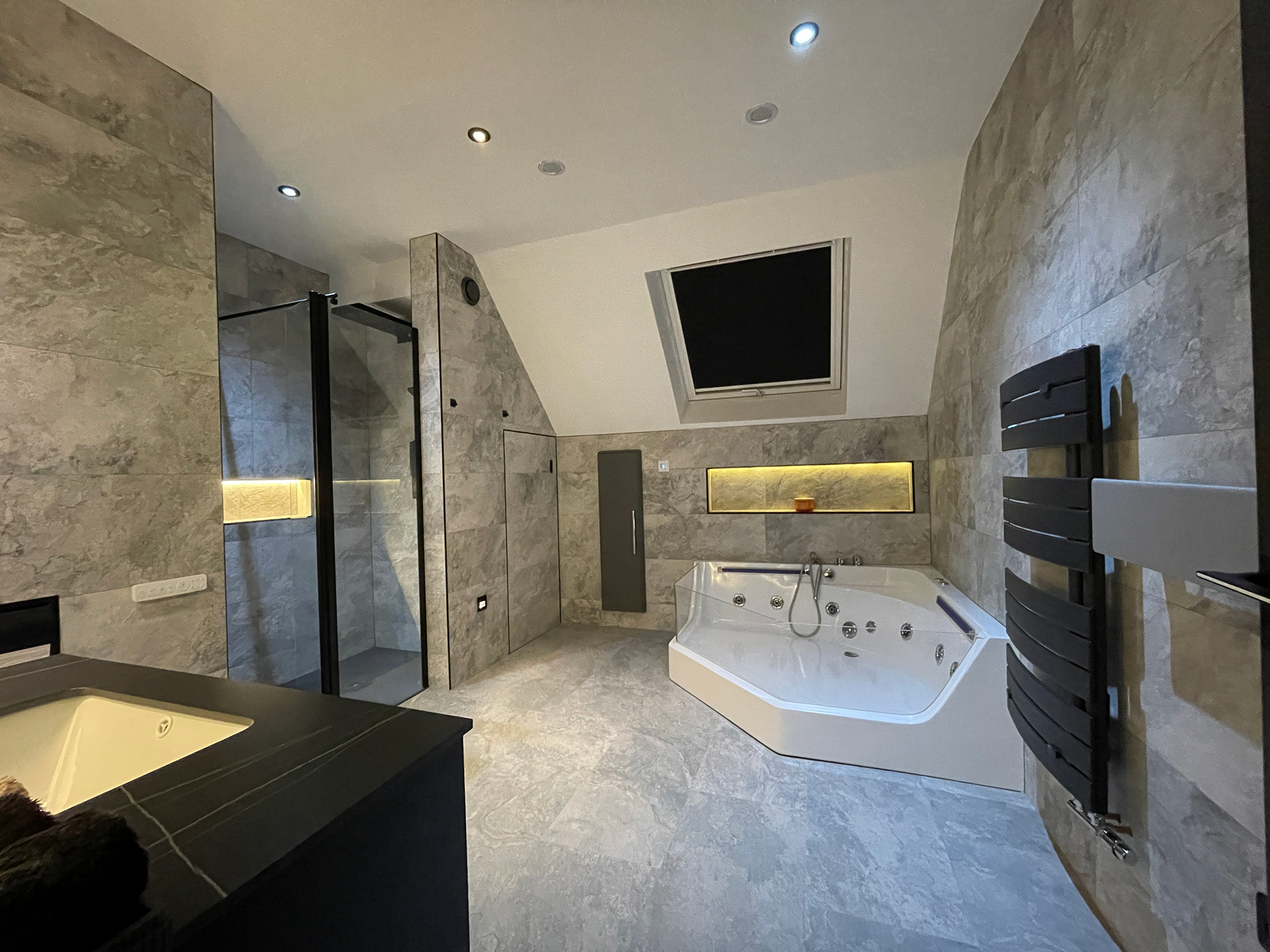 Airsat (Construction) Ltd, GN8SG, Bathroom Project winner