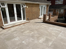 Patio and Brickwork  Project image