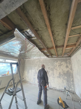 Floor and ceiling insulation in 1960’s Detached Bungalow Project image
