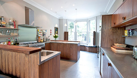 Large double fronted property: refurbishment and extension Project image